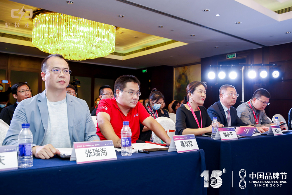 1631584688436074676.jpg 17c65052e1aabea4a3be28642a62c9a.jpg